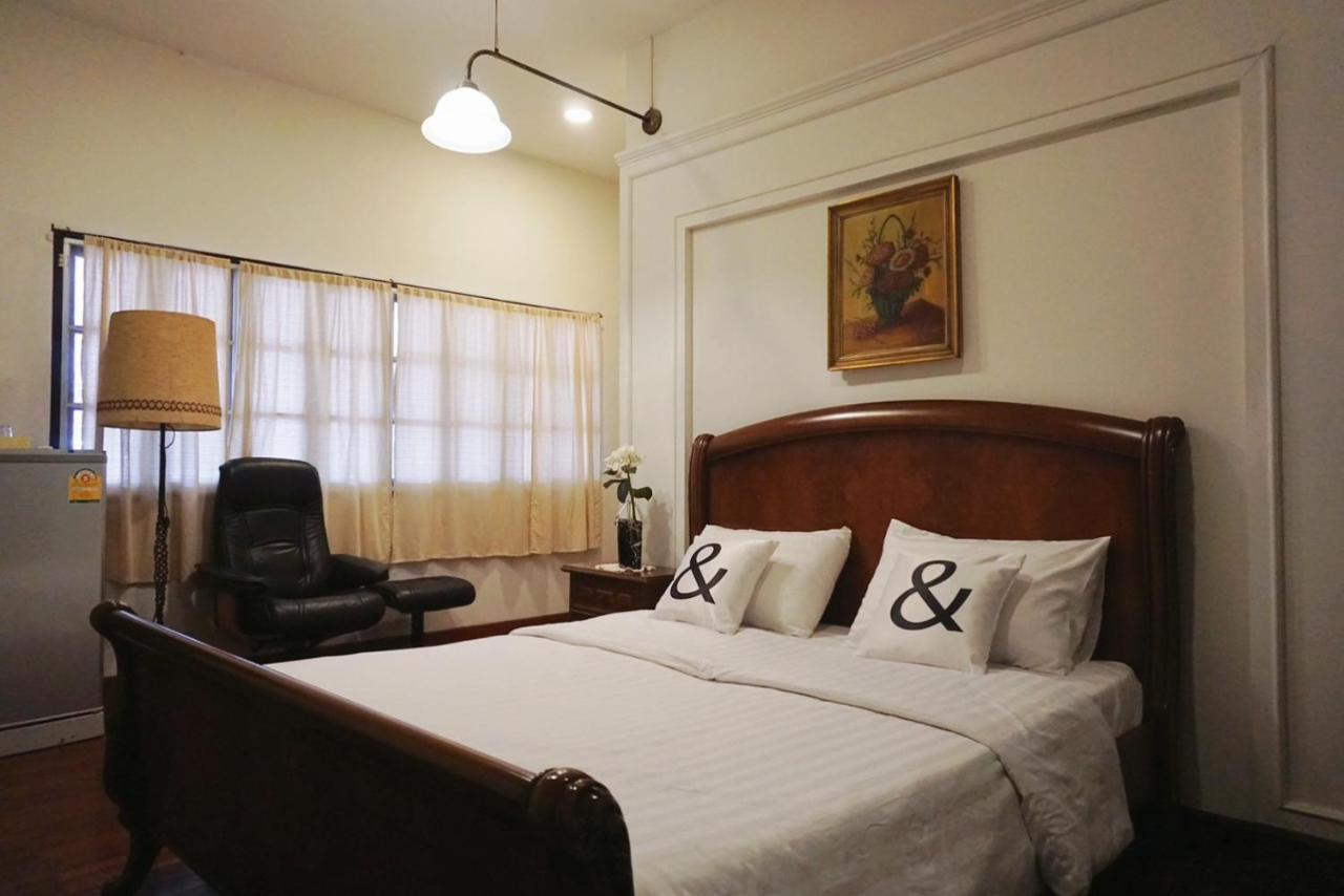 Manee Guesthouse And Record บ้านมานี Chiang Mai Buitenkant foto